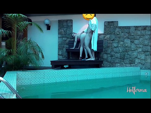 ❤️ Estro invitas servistinon al la naĝejo, sed ne povis rezisti varmegon ❌ Faka video  ĉe eo.mailkassa.ru ❌❤